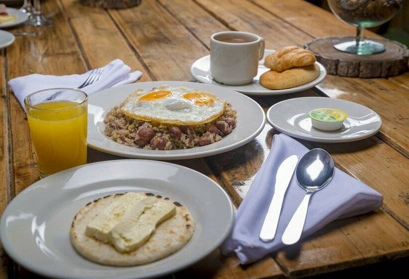 Finca Hotel Los Aperos