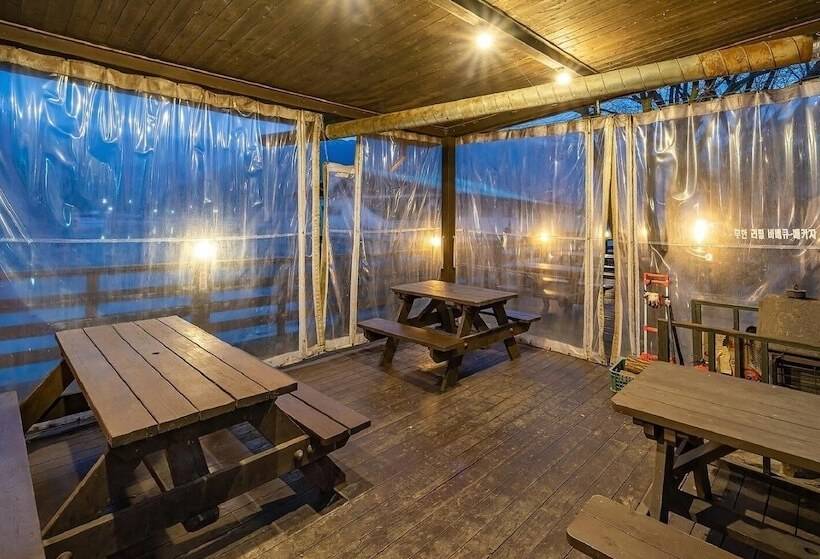 Gapyeong Lavitapensionglamping