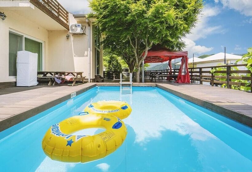 Gapyeong Lavitapensionglamping