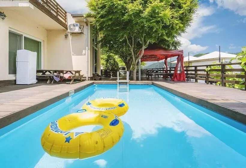 Gapyeong Lavitapensionglamping