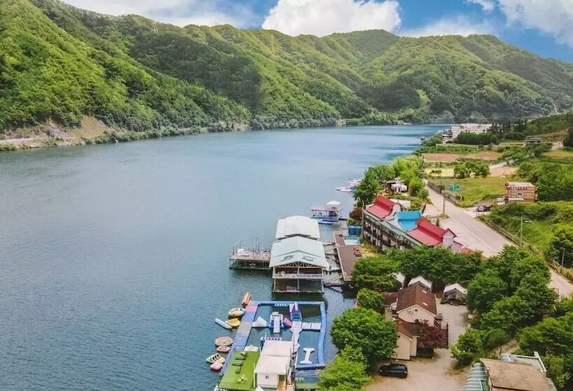 Gapyeong Lavitapensionglamping