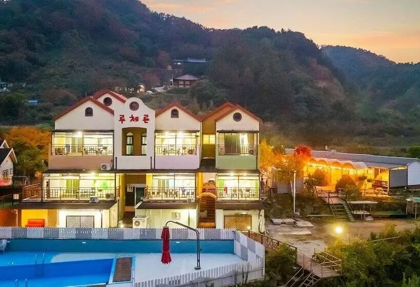 Gapyeong Lucerne Kids Spa Pension