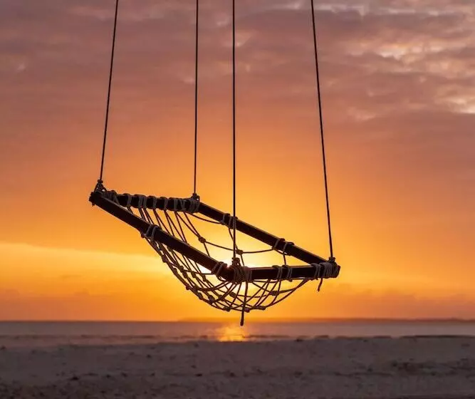 Hondaafushi Island Resort