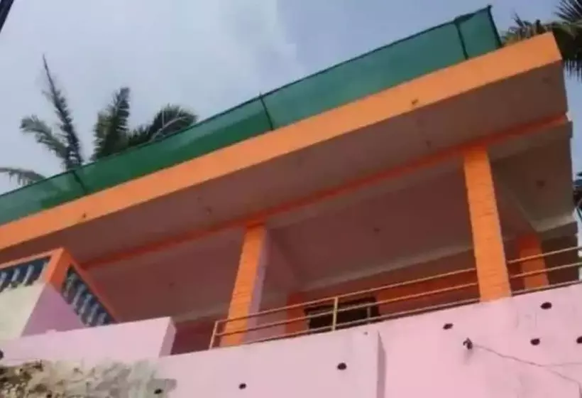 ホテル Goroomgo Om Ganesh Naik Cliff Side Guest