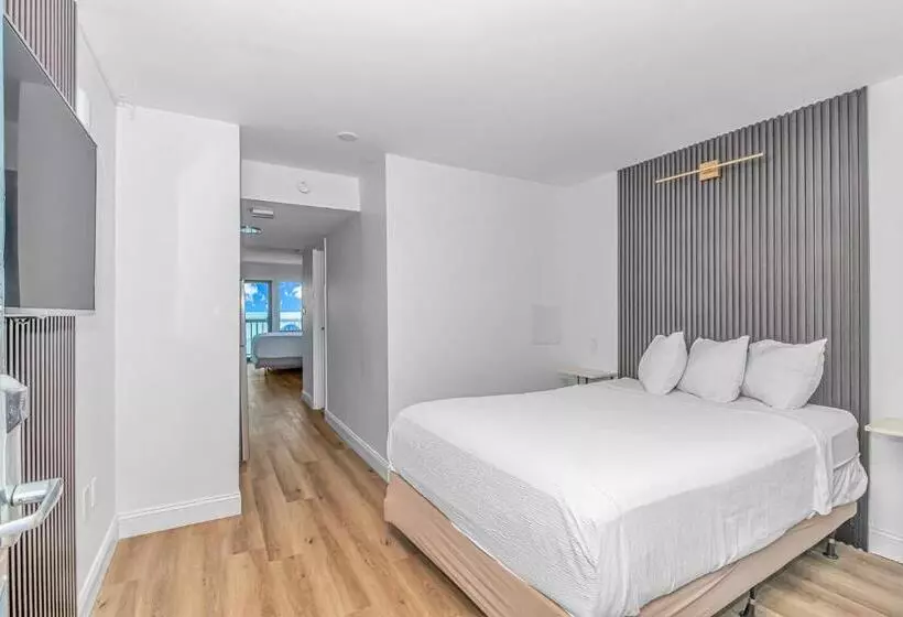 هتل Grande Beach Resort