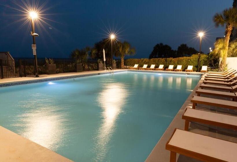 هتل Grande Beach Resort