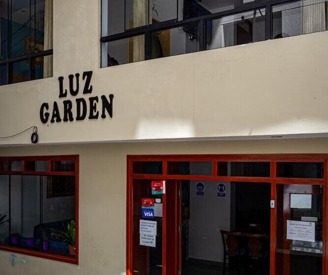 Отель Luz Garden