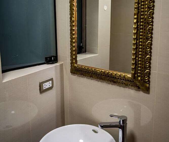 Отель Luz Garden