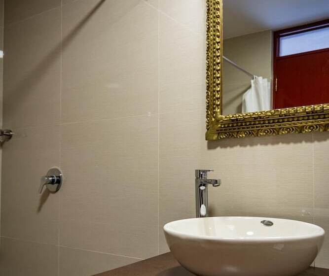 Отель Luz Garden