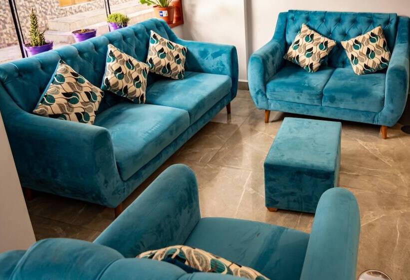 Отель Luz Garden