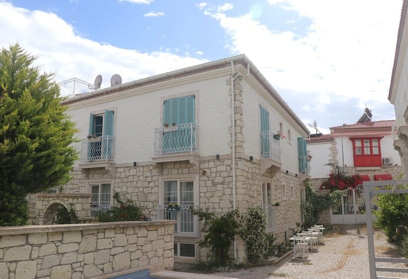 Hotel Mavi Konak Alacati