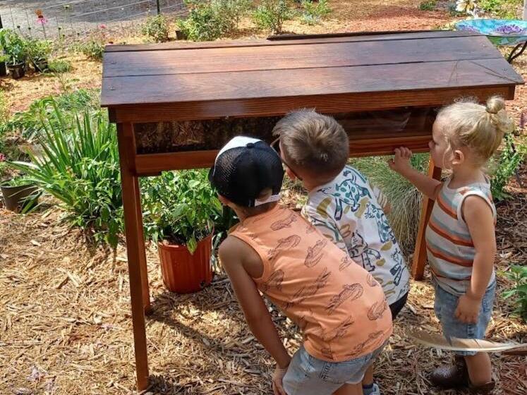 Отель Rooterville Animal Sanctuary