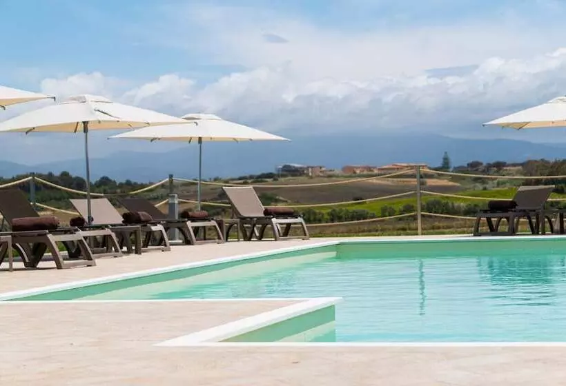 Maaseutuhotelli La Casa Di Spinosella Agriturismo