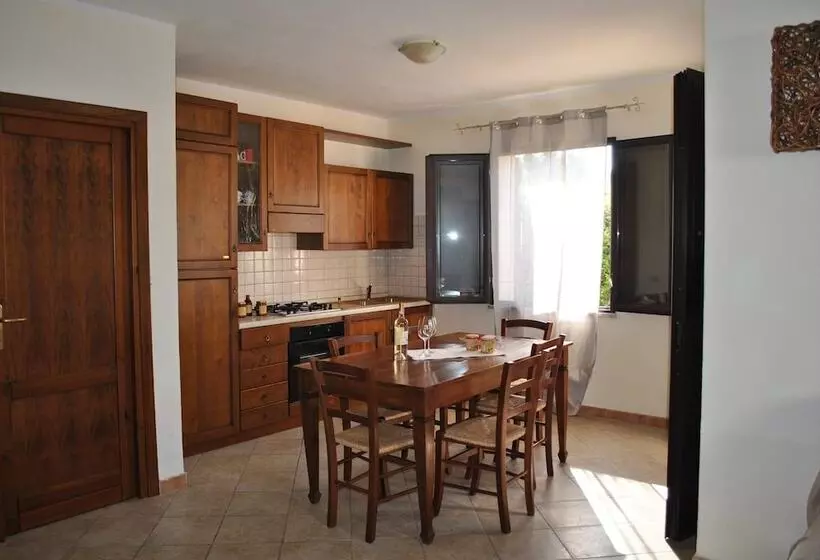 Maaseutuhotelli La Casa Di Spinosella Agriturismo