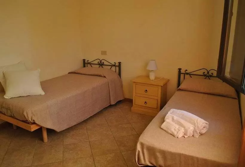 Maaseutuhotelli La Casa Di Spinosella Agriturismo