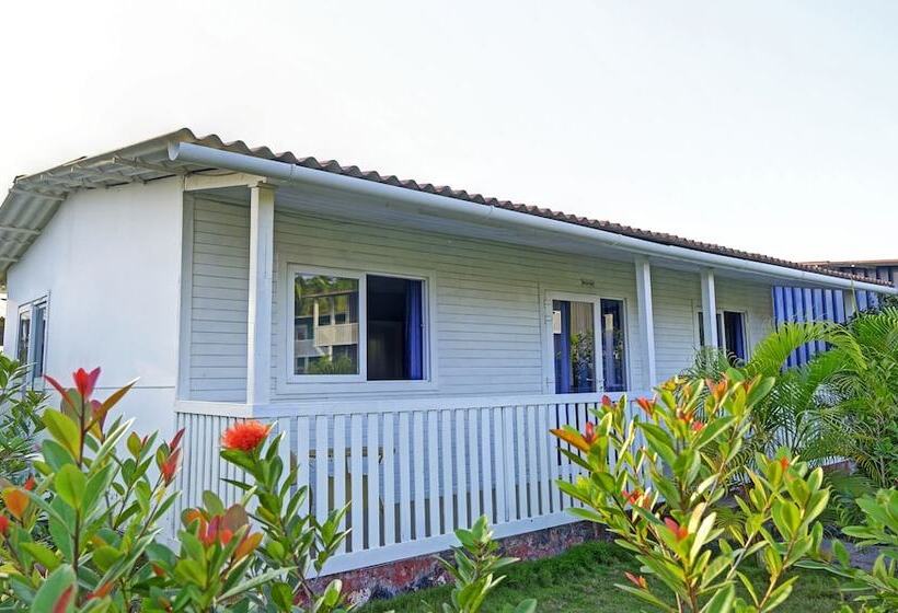 Hotelli Treebo Trend Resorte Ferro