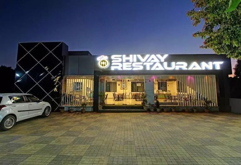 ホテル Treebo Shivay Resort
