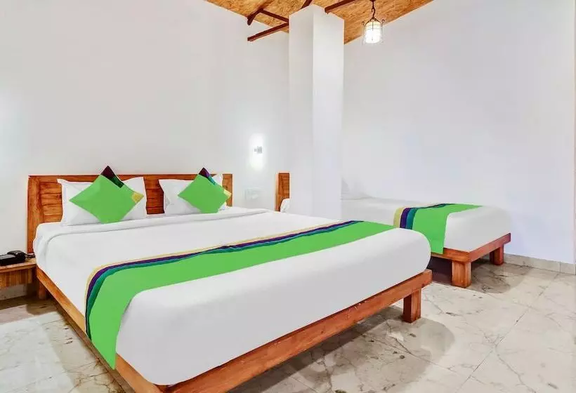 ホテル Treebo Shivay Resort