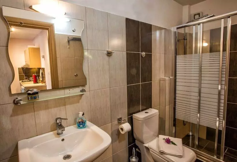 Ilida Apartments