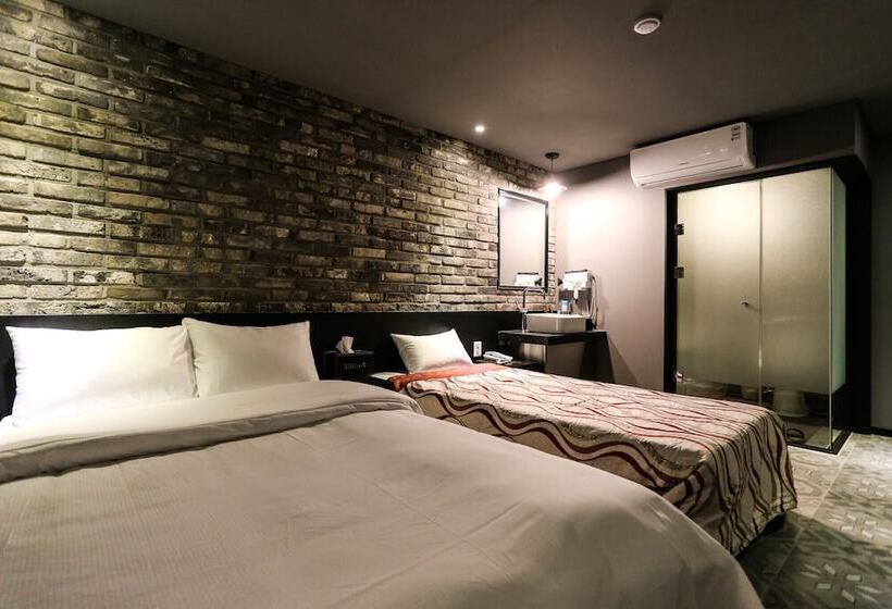 فندق على الطريق Bundang Reniel