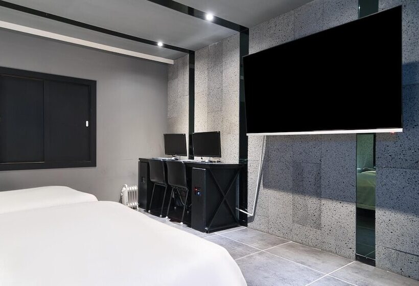 فندق على الطريق Bundang Reniel