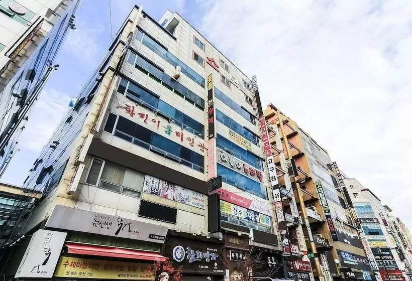 モーテル Gimhae Jangyu Show
