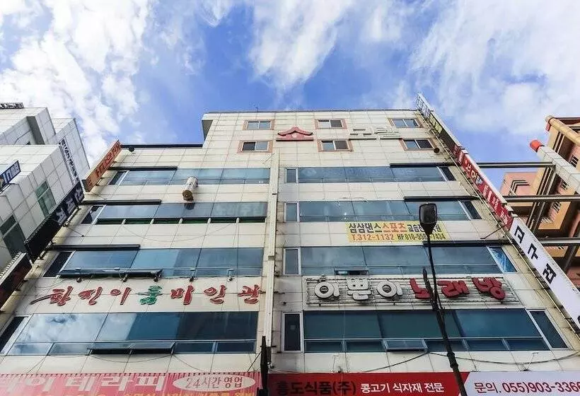 モーテル Gimhae Jangyu Show
