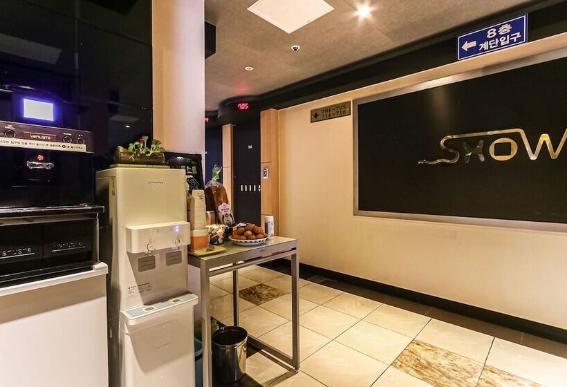 Motel Gimhae Jangyu Show