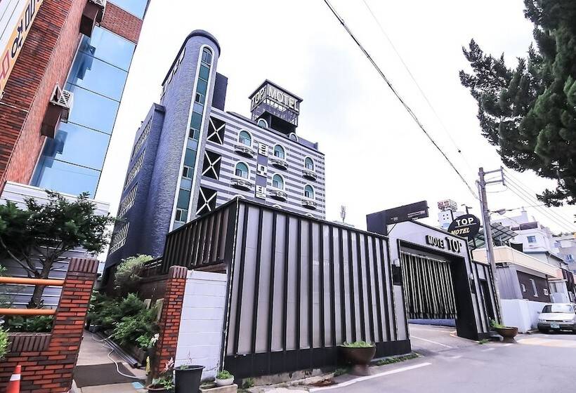 فندق على الطريق Sangju Top