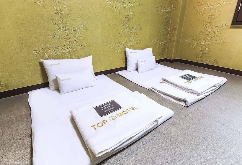 فندق على الطريق Sangju Top