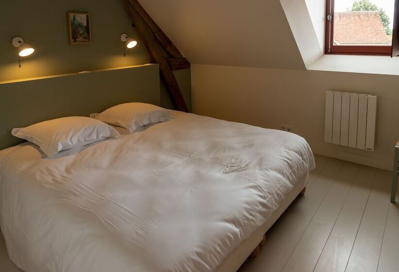 פנסיון Gite De Vonnes