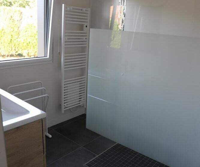 膳宿费 Le Clos Des Cajaviris