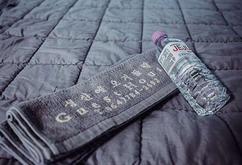 پانسیون Seongsaneogeodeulang Guesthouse