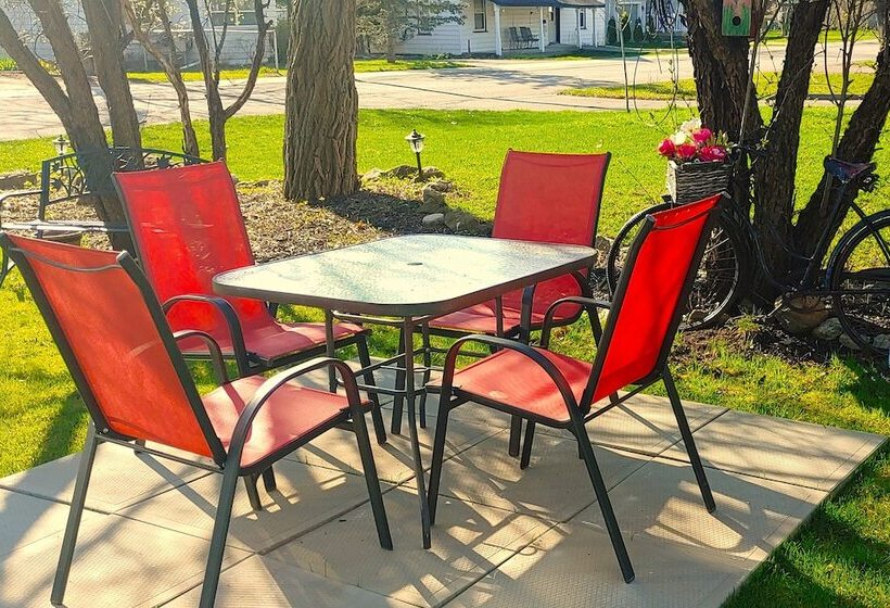 Bobcaygeon Bed And Breakfast