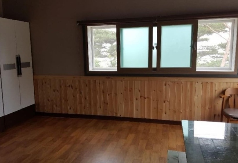 Boryeong Sook S Garden Pension