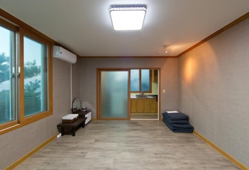 Boryeong Sook S Garden Pension