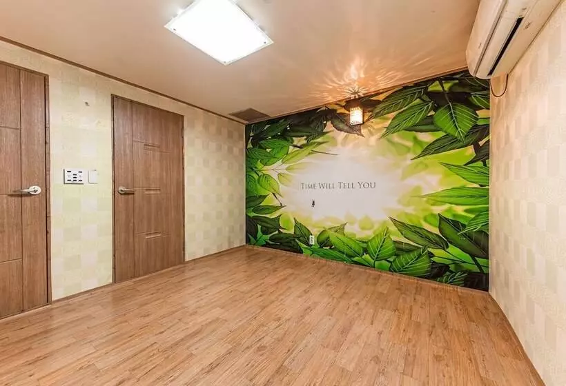 Cheongju Taerim Motel