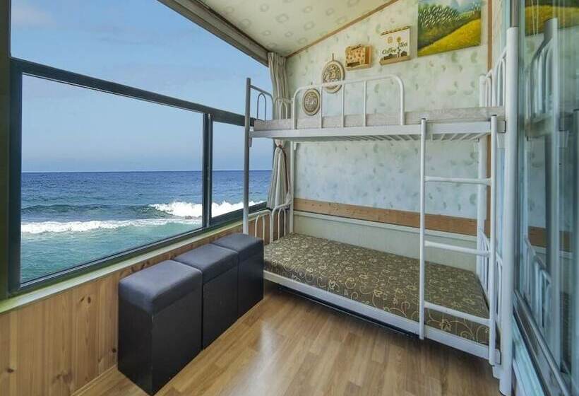 Gangneung Daleulsamkinbada Pension