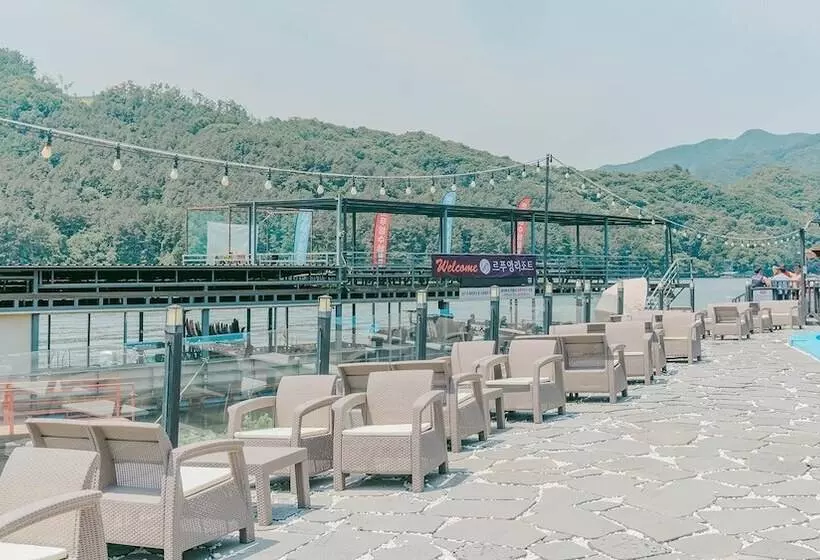 Gapyeong Leupuang Pension