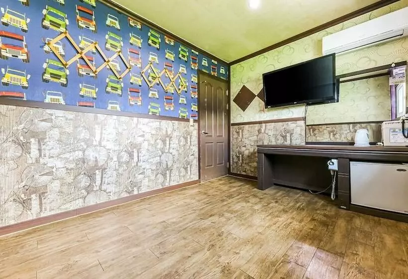 Goesan Nagwon Motel
