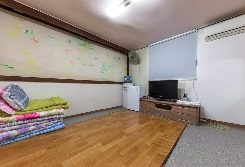 Gongju Dongmyung Motel