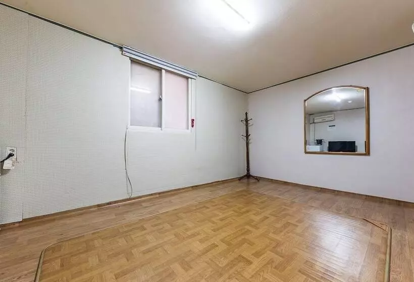 Gongju Dongmyung Motel