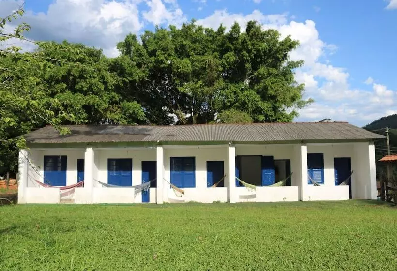 مسافرخانه Pousada Vila Capelinha