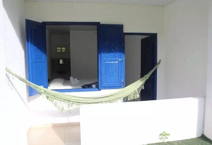 مسافرخانه Pousada Vila Capelinha