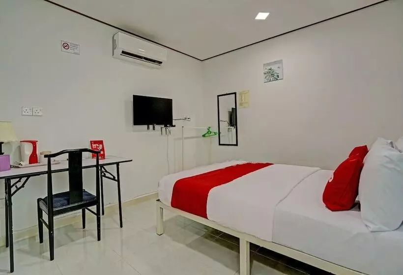 ホテル Capital O 90423 Teratai Chalet