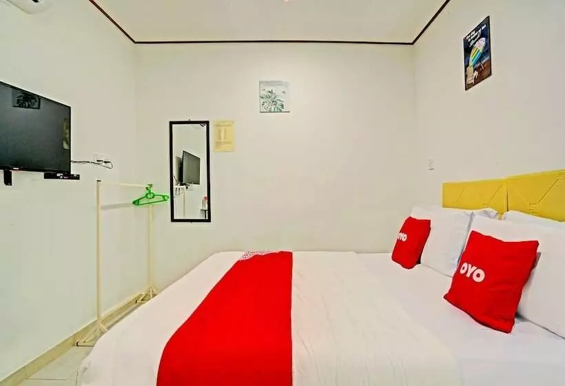 ホテル Capital O 90423 Teratai Chalet