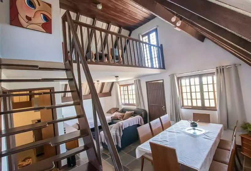 ホテル Chalés Da Cuesta