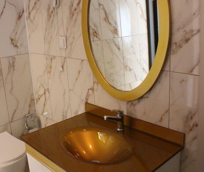 בית מלון כפרי Class