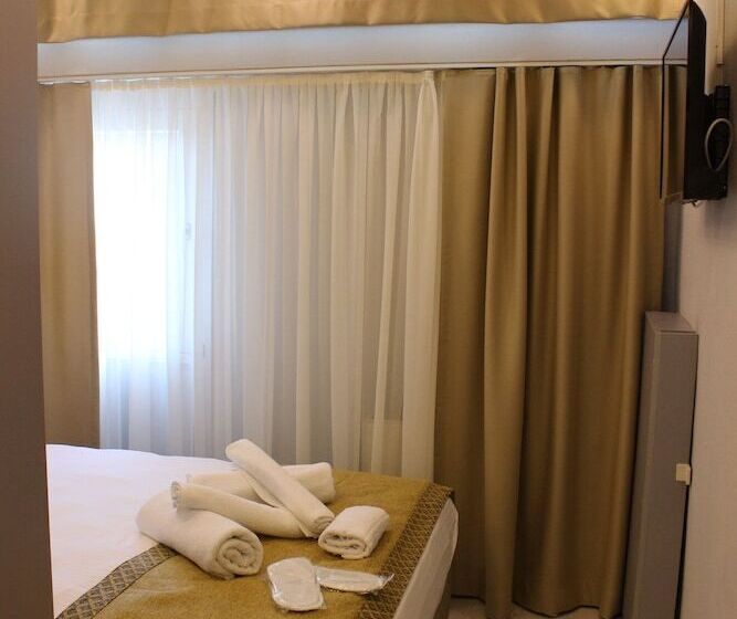 בית מלון כפרי Class