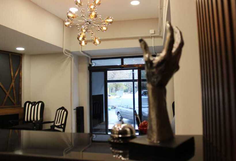 בית מלון כפרי Class